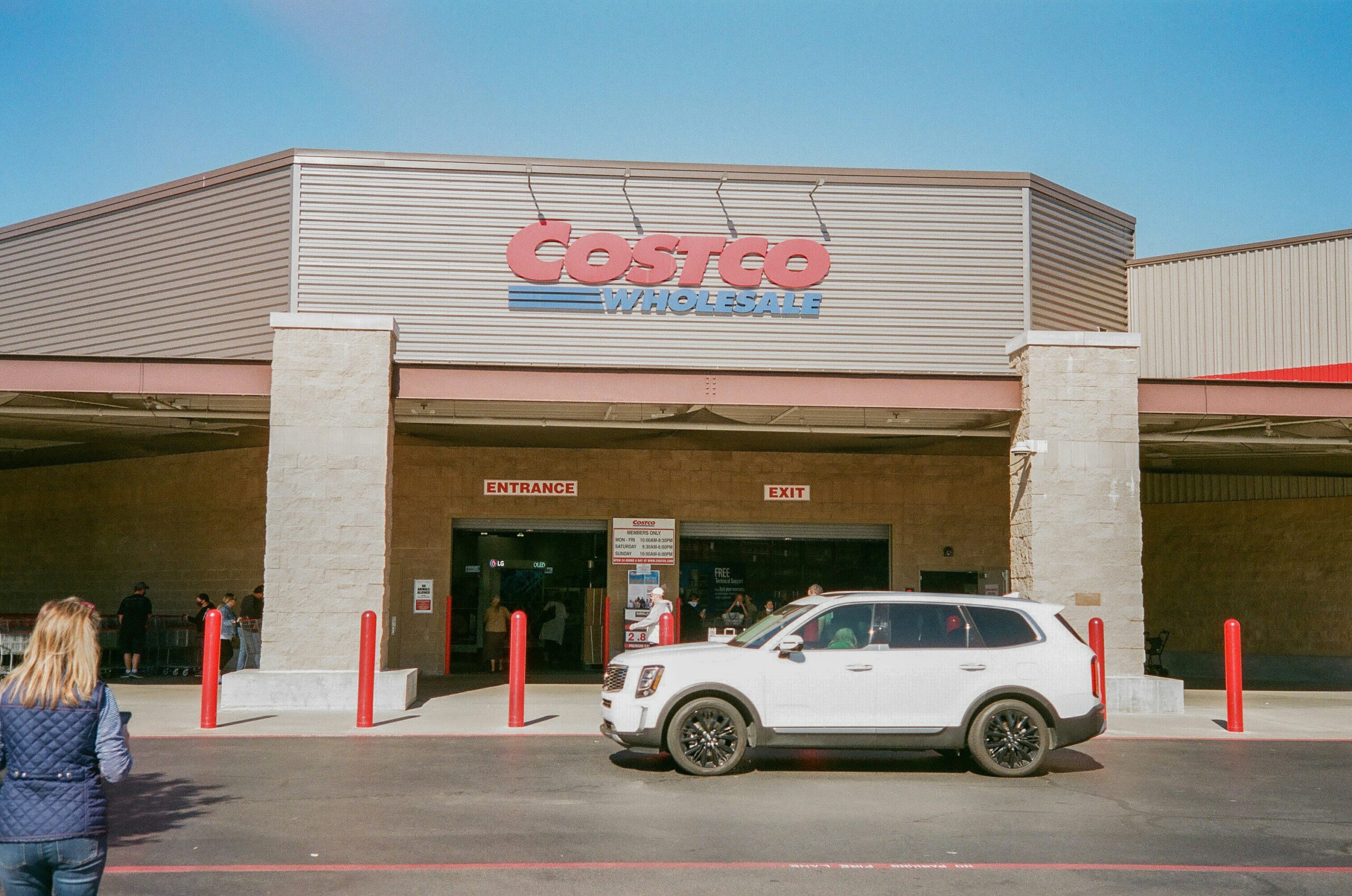 Costco closed on Veterans Day