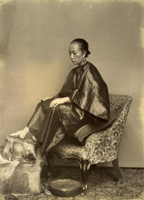 Photograph of a chinese woman with bound feet