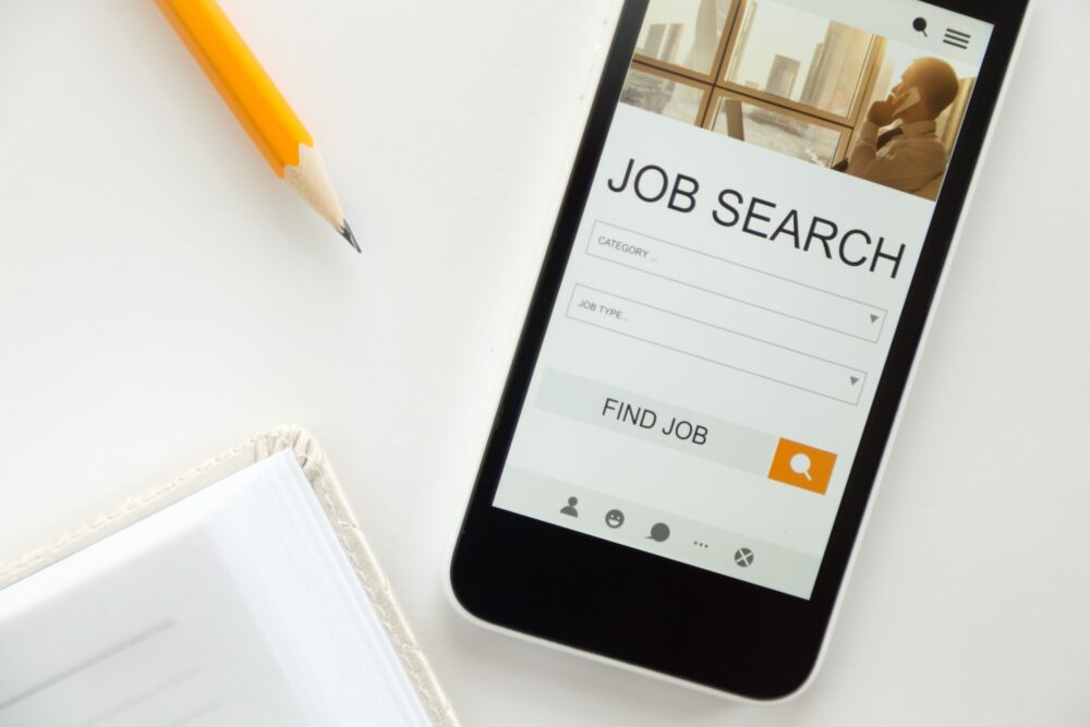 Utilize Job Search Engines Effectively