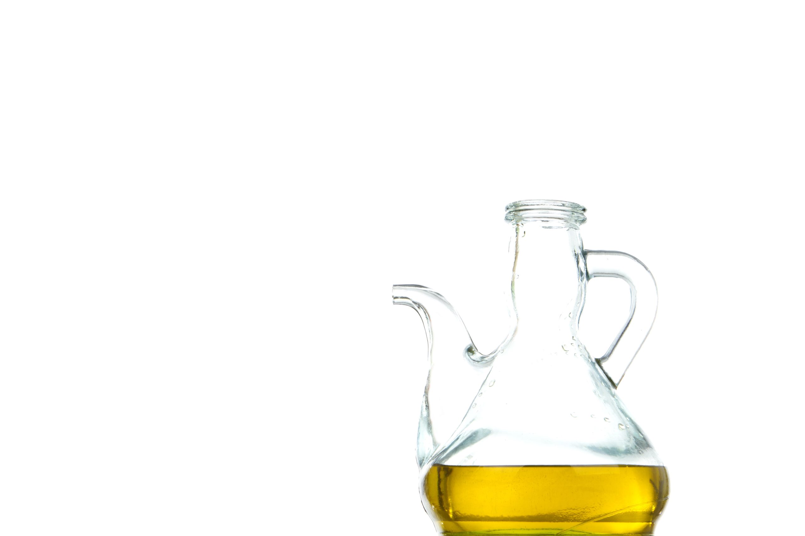 6. Olive Oil for Polishing and Conditioning