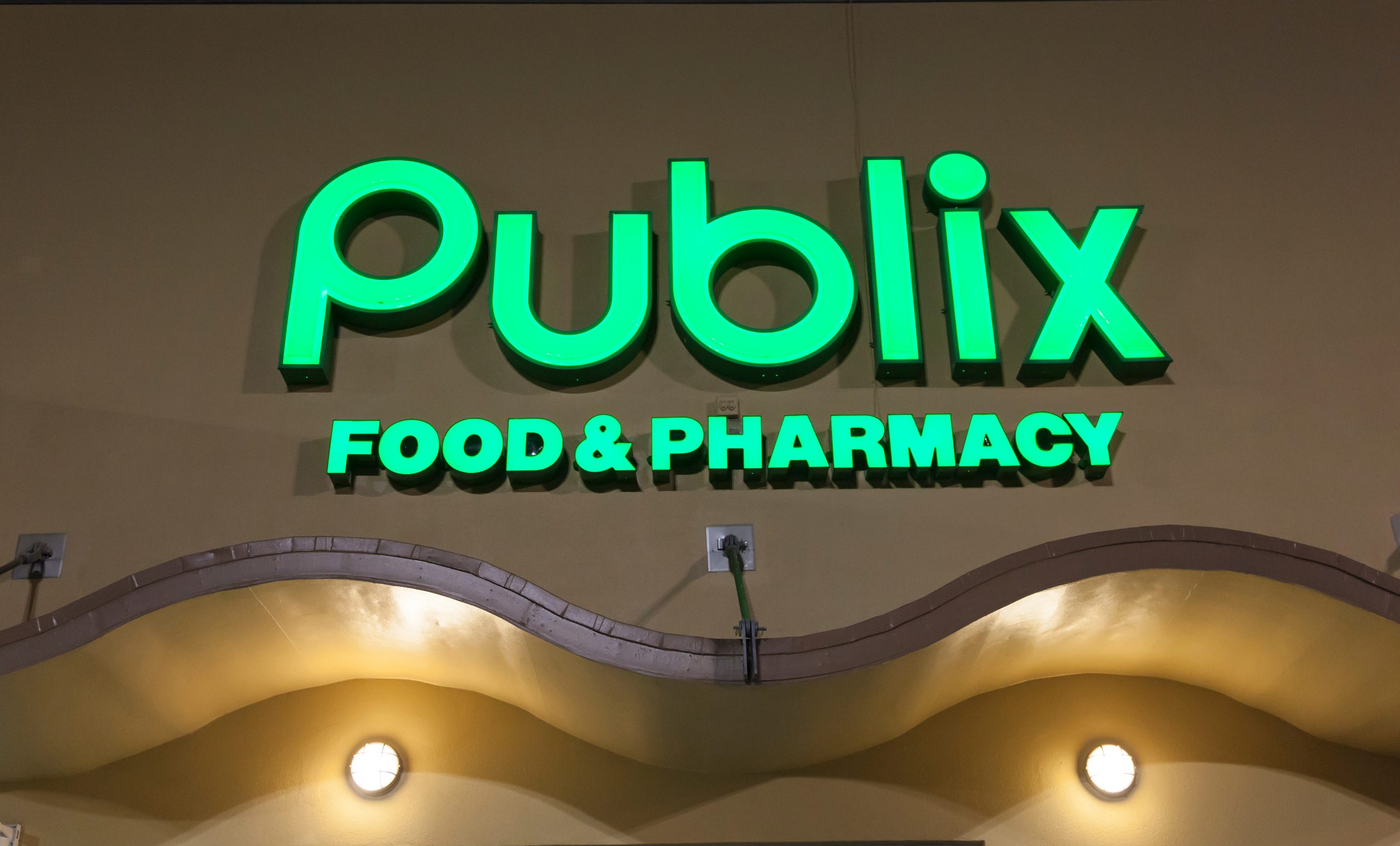 Publix storefront